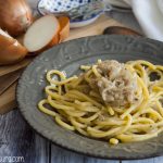 Neruda, la cipolla e i bigoli in salsa