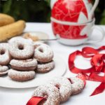 Ciambellini con cacao e banana