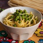 Spaghettoni con piselli al curry