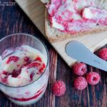 Crema spalmabile al cioccolato bianco e lamponi