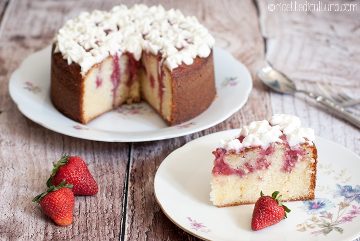 poke-cake-fragole