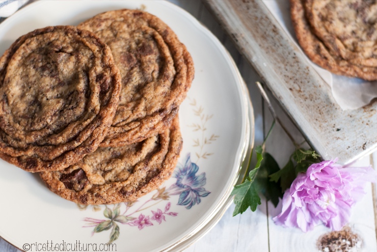 chocolate-chip-cookies