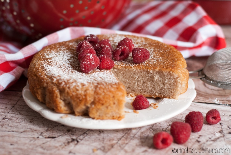 Torta al succo di lampone Senza burro, senza uova, super soffice