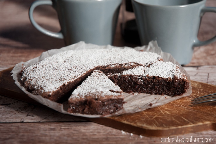 Kladdkaka, torta svedese al cioccolato La torta più cioccolatosa della Svezia